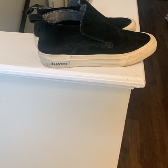 Size 6.5 Seavees sneakers - Picture 2 of 5